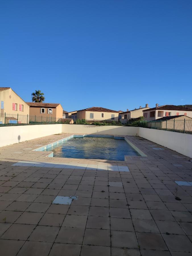 Villa Club T2 A Mar Vivo, Plages A Pieds, Piscine Ла-Сейн-сюр-Мер Екстер'єр фото